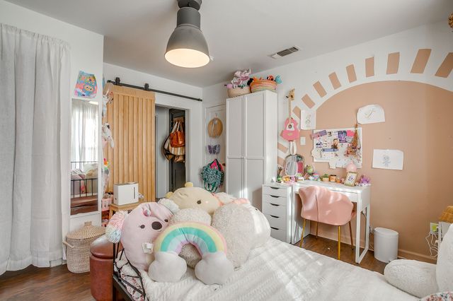 2712 Primrose Avenue, Fort Worth, TX 76111