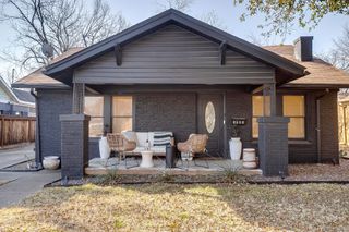 2712 Primrose Avenue, Fort Worth, TX 76111