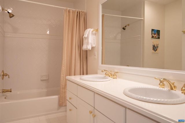 3605 TURNBRIDGE LN, Keswick, VA 22947