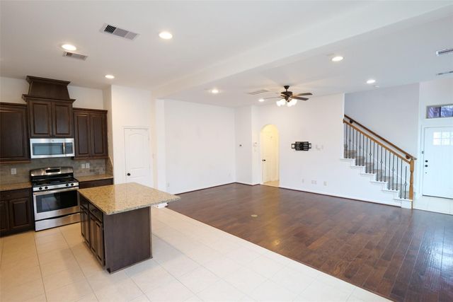 12211 Stellano Lane, Richmond, TX 77406