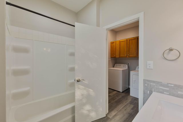 719 S 8TH STREET Street, Council Bluffs, IA 51501