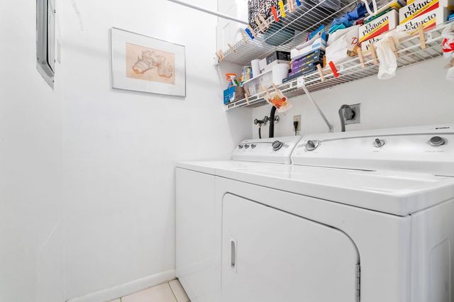 2171 SW 90th Avenue C-8, Davie, FL 33324