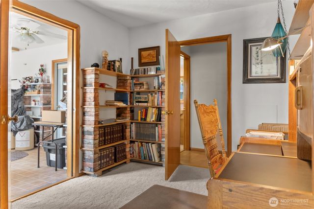 14 Dalton Road, Omak, WA 98841