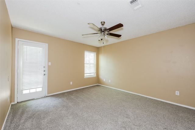 940 Danforth Place, Arlington, TX 76017
