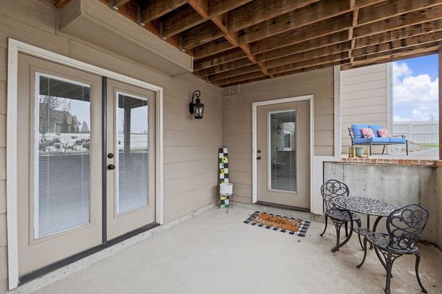 120 N Kennedy St, Wichita, KS 67235