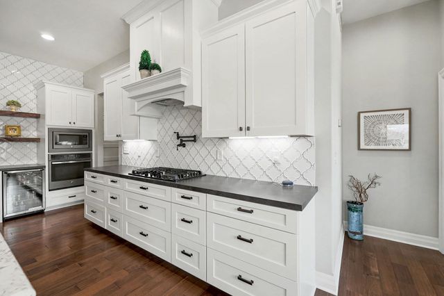 120 N Kennedy St, Wichita, KS 67235