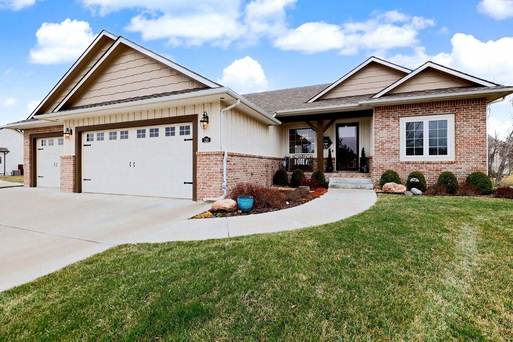 120 N Kennedy St, Wichita, KS 67235