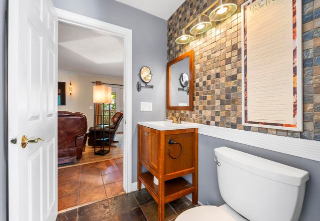 840 Edgehill Place, Battle Creek City, MI 49015