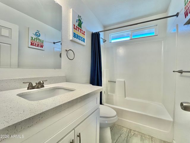 19007 N 45TH Avenue, Glendale, AZ 85308