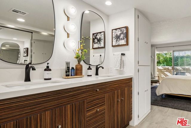 2001 E Camino Parocela L81, Palm Springs, CA 92264