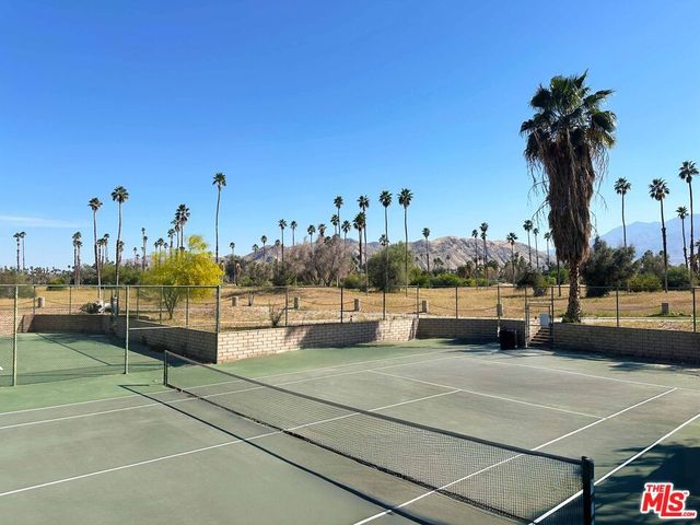 2001 E Camino Parocela L81, Palm Springs, CA 92264