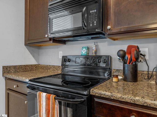 101 Reedy Falls Drive, Greenville, SC 29605