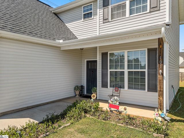 101 Reedy Falls Drive, Greenville, SC 29605