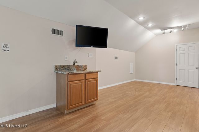 24031 Old River Road, Vancleave, MS 39565