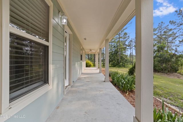 24031 Old River Road, Vancleave, MS 39565