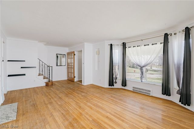 1911 Beverly Hills Drive, Euclid, OH 44117