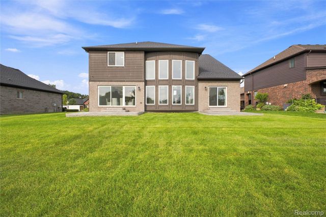 54598 Deadwood Lane, Shelby Charter Township, MI 48316