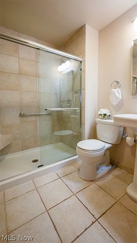 5239 Cadwallader Sonk Road, Fowler, OH 44418