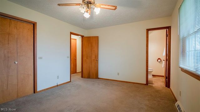 5239 Cadwallader Sonk Road, Fowler, OH 44418