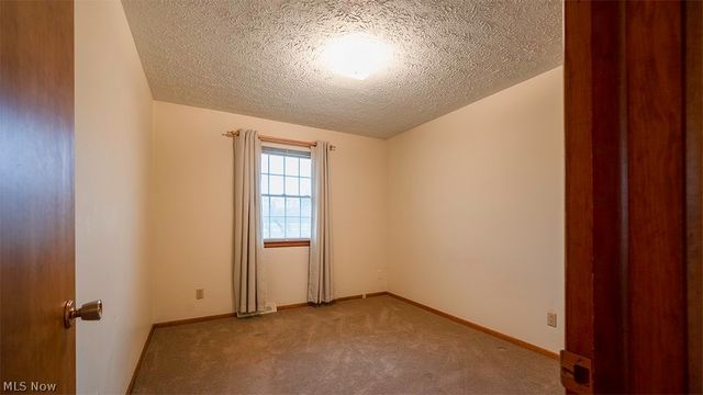 5239 Cadwallader Sonk Road, Fowler, OH 44418