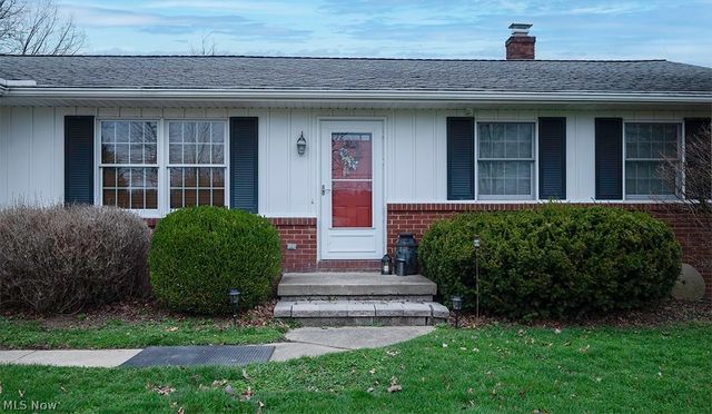 5239 Cadwallader Sonk Road, Fowler, OH 44418