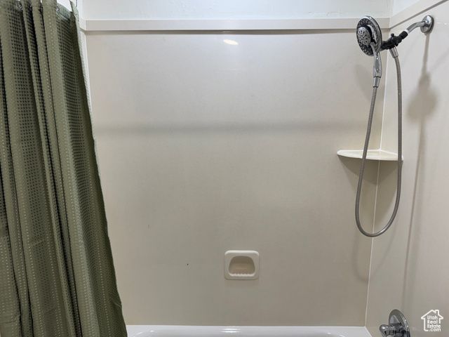 559 E HARMSTON AVE, Roosevelt, UT 84066