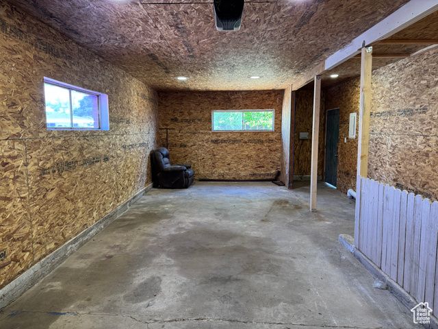 559 E HARMSTON AVE, Roosevelt, UT 84066