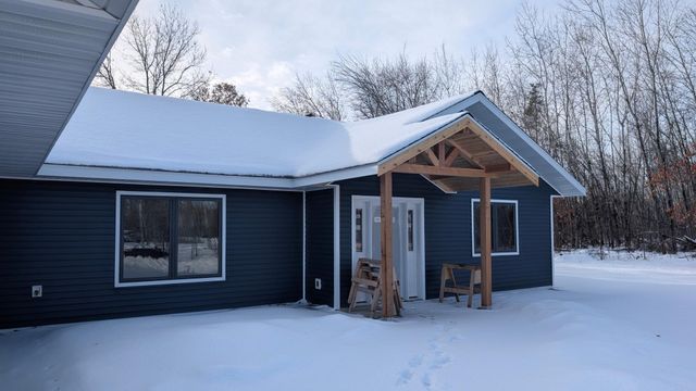 2029 Red Rose Drive NW, Bemidji, MN 56601