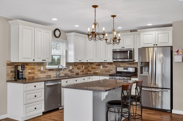 504 Harvest Loop, Palouse, WA 99161