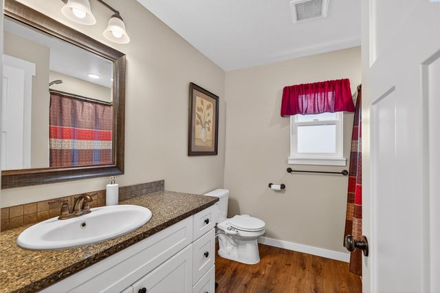 504 Harvest Loop, Palouse, WA 99161