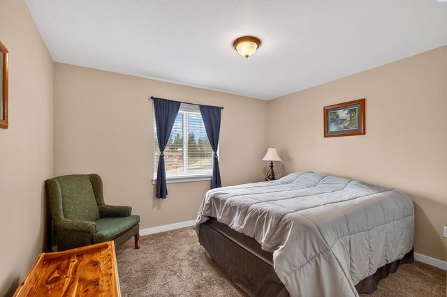 504 Harvest Loop, Palouse, WA 99161