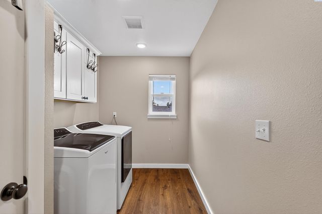 504 Harvest Loop, Palouse, WA 99161