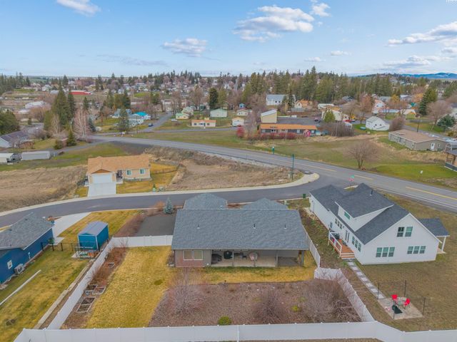 504 Harvest Loop, Palouse, WA 99161