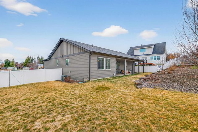 504 Harvest Loop, Palouse, WA 99161