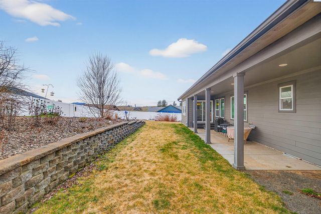 504 Harvest Loop, Palouse, WA 99161