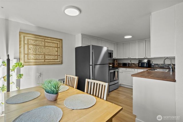 2102 NW Kelly Drive #9, Vancouver, WA 98655