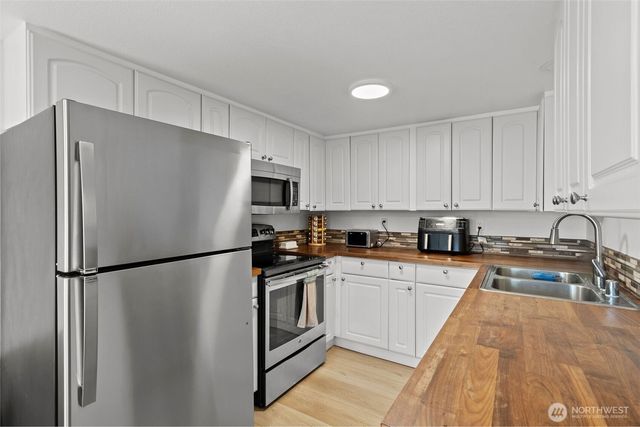 2102 NW Kelly Drive #9, Vancouver, WA 98655