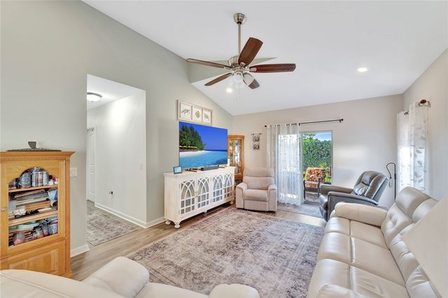 1821 Berkshire Circle SW, Vero Beach, FL 32968