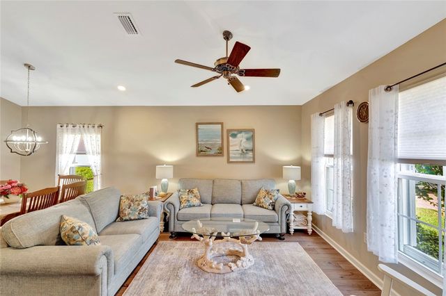 1821 Berkshire Circle SW, Vero Beach, FL 32968