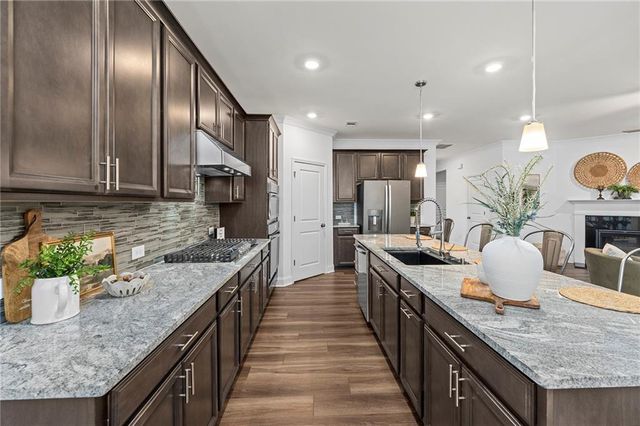 223 Hickory Bluffs Parkway, Canton, GA 30114