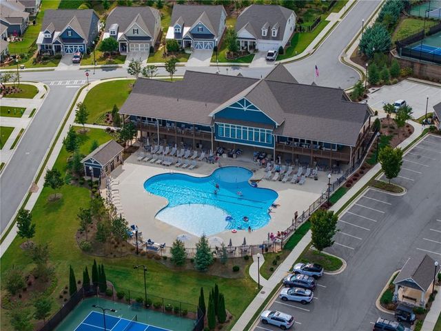 223 Hickory Bluffs Parkway, Canton, GA 30114