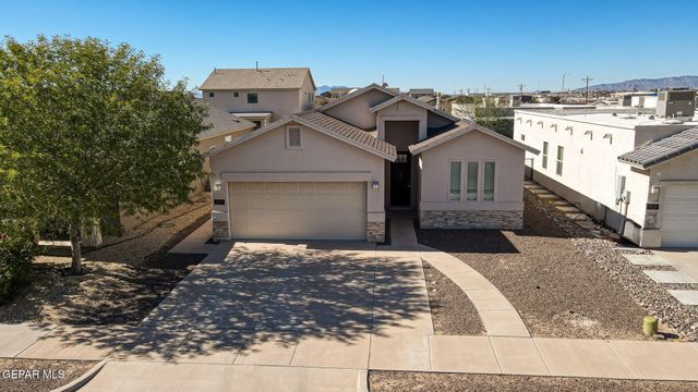 1025 Bombardier Place, El Paso, TX 79908