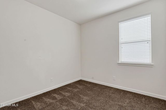 1025 Bombardier Place, El Paso, TX 79908