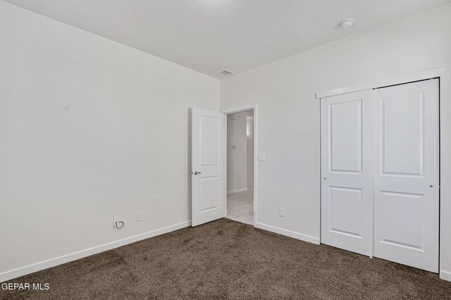 1025 Bombardier Place, El Paso, TX 79908