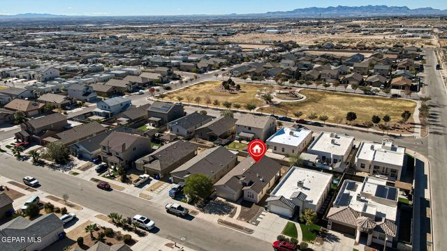 1025 Bombardier Place, El Paso, TX 79908