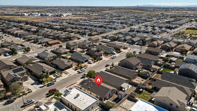 1025 Bombardier Place, El Paso, TX 79908