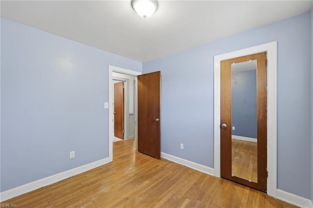 50 Middlesex RD, Newport News, VA 23606