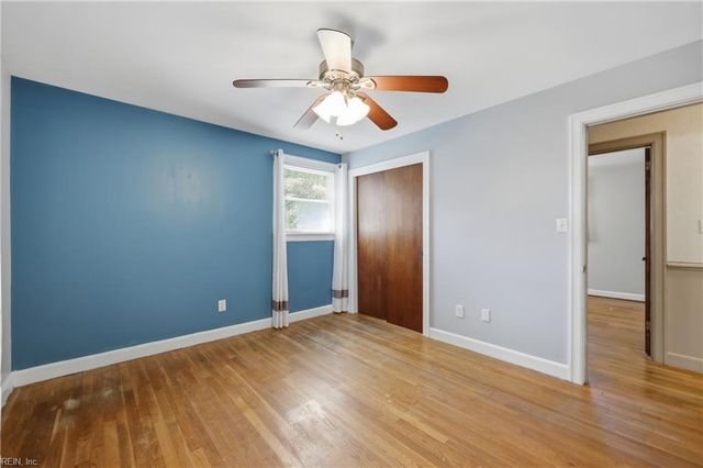50 Middlesex RD, Newport News, VA 23606