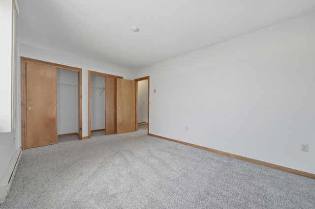 336 Intervale Rd Apt E4, Gilford, NH 03249