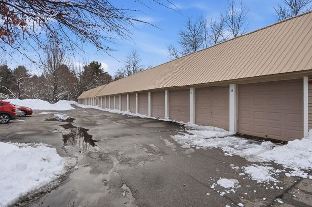 336 Intervale Rd Apt E4, Gilford, NH 03249